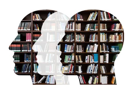Critica literaria Alehop en La musa y el espiritu