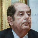 Crítica literaria de Javier Diéz de Revenga. Diálogos con Áxel